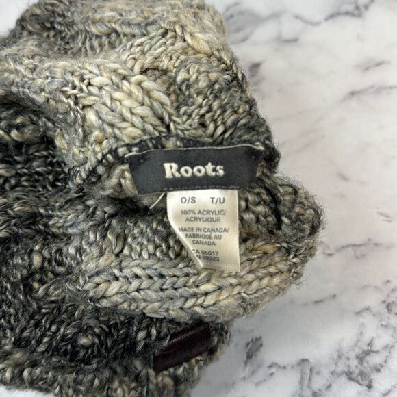 Roots Ombre Cable Knit Beanie - Picture 4 of 4